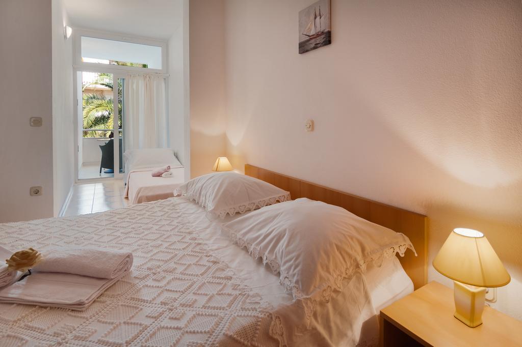 Apartamento House Marta Baška Voda Habitación foto