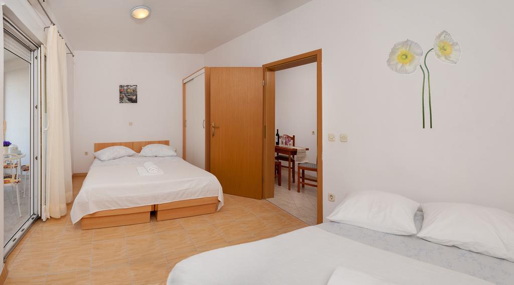 Apartamento House Marta Baška Voda Habitación foto